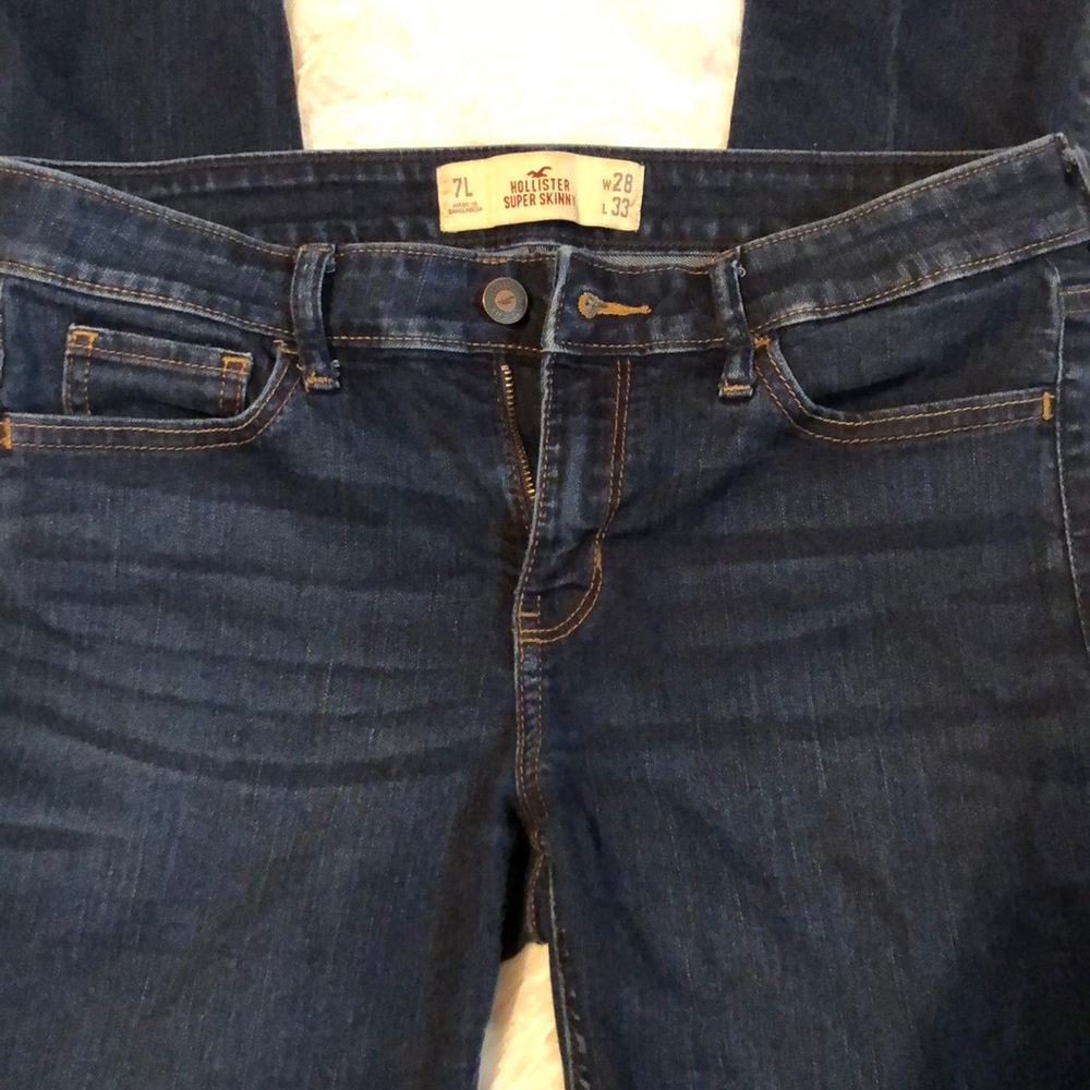 Hollister Super Skinny Jeans size 7L